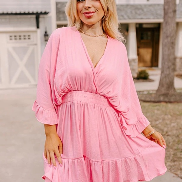 DAYTONA DATE NIGHT DRESS IN PINK CURVES - Picture 5 of 6